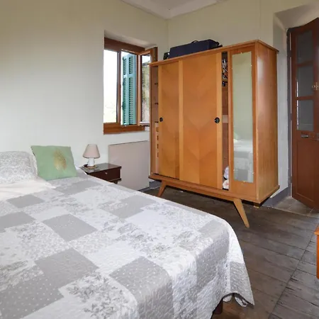 2 Bedroom Gorgeous In Hébergement de vacances