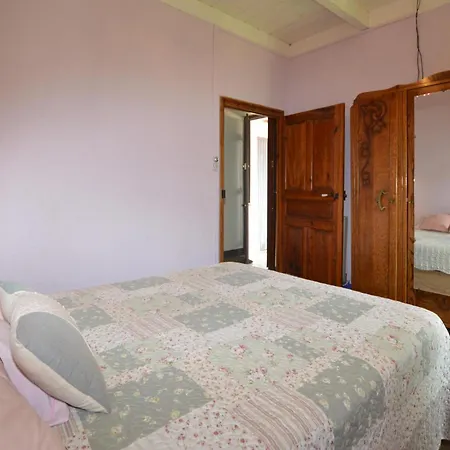 2 Bedroom Gorgeous In *